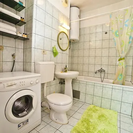 Apartman Belvedere Apartment *